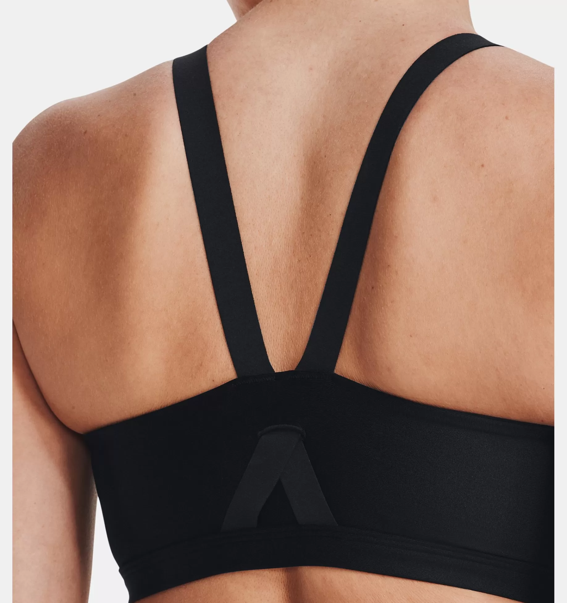 Femmes Under Armour Soutiens-Gorge De Sport<Soutien-Gorge De Sport A Col Montant Et Maintien Modere Ua Infinity Shine Pour Femmes